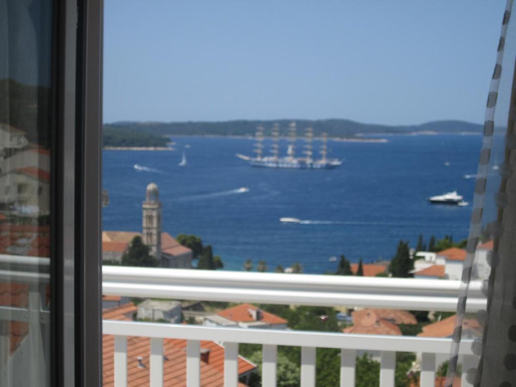 Apartments Kresic Hvar Town Kültér fotó