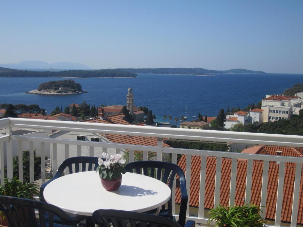 Apartments Kresic Hvar Town Szoba fotó